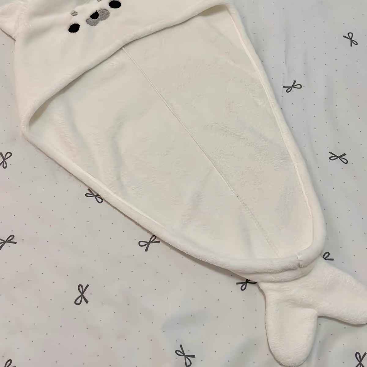 2pcs Cute Seal-Shaped Hair Towel Cap | Coral Fleece Quick-Dry Swim Cap Suitable for Shower, Bath, Swimming, Spa - Adorable Seal Design Hair Drying Wrap, Polyester