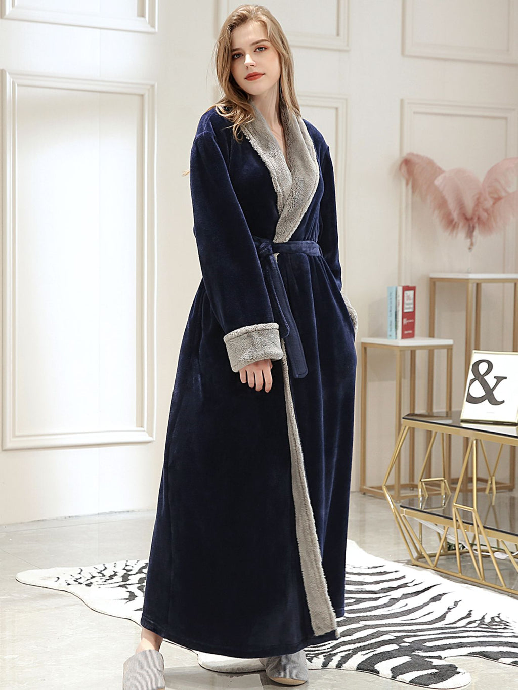 PUTUO Women'S Elegant Navy Plush Fleece Robe - Soft Long Sleeve Winter Sleepwear with Belted Waist, V-Neck & Straight Hem, All-Season Cozy Bedrobe for Women